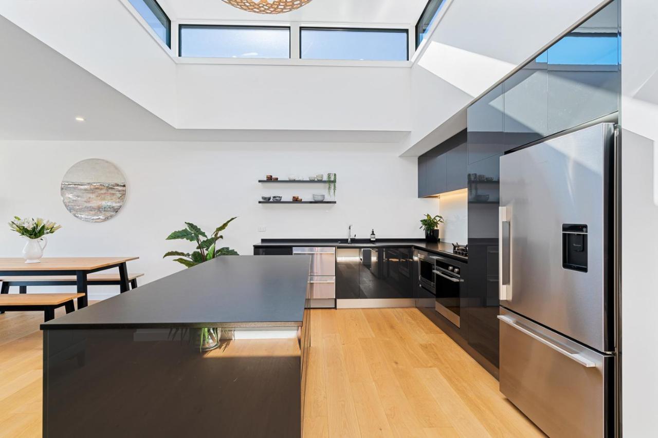 Luxurious Lakefront Penthouse Wanaka Kültér fotó